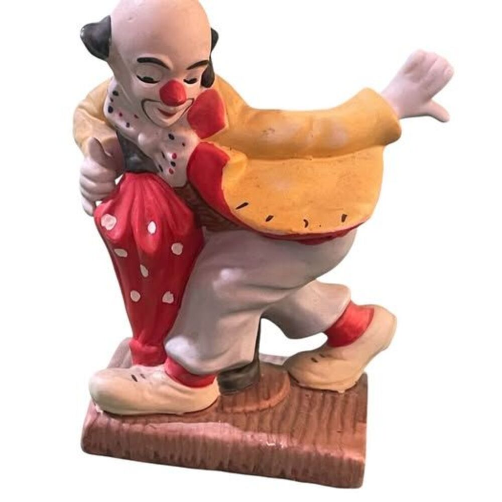 Clown Skating Pose 7" Rice Collectible Figurine